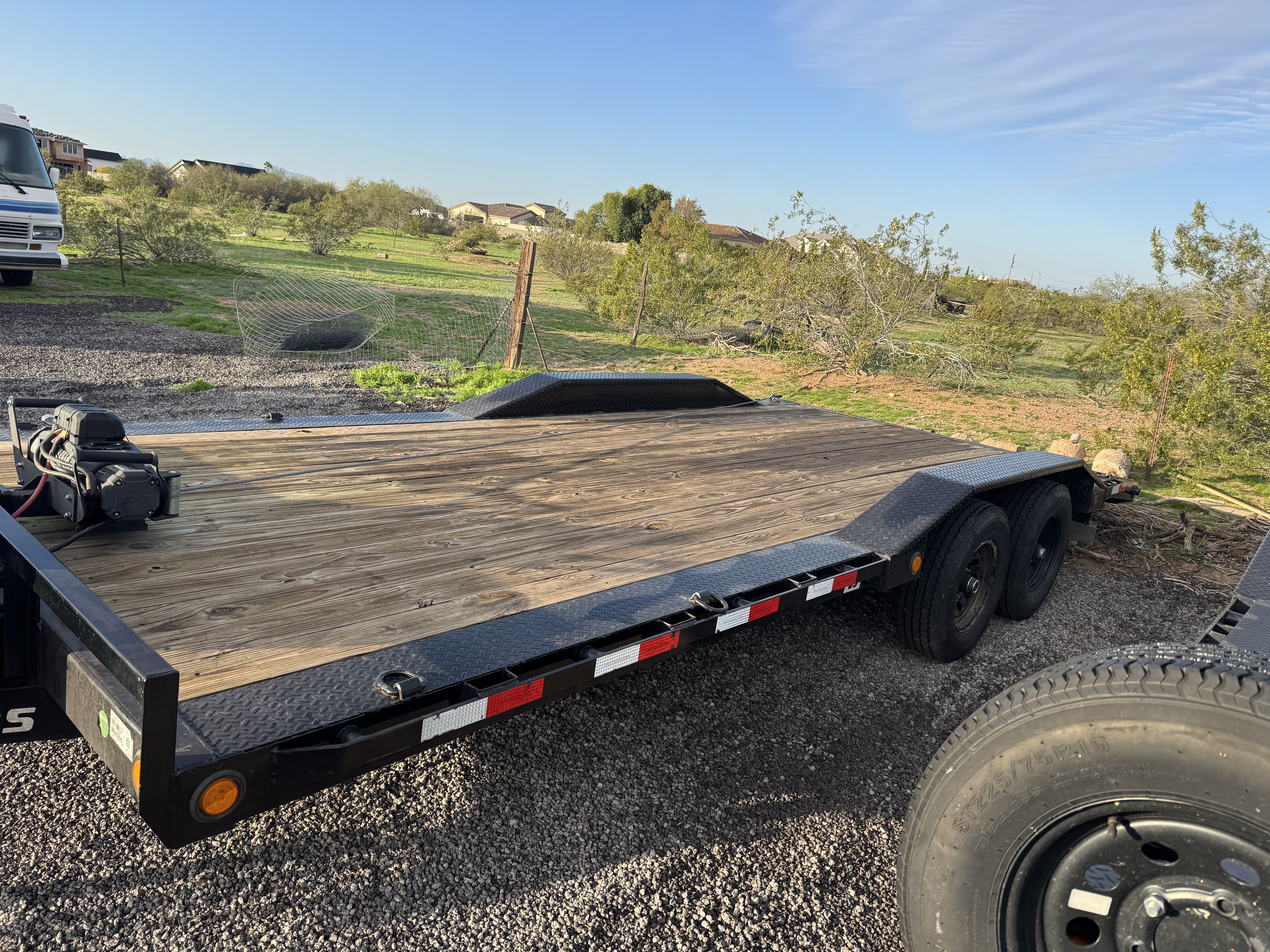 Flatbed car hauler trailer for rent in Mesa, AZ — Trailblaze Rentals LLC