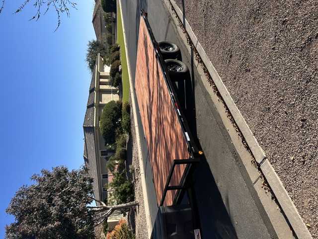 16ft Flatbed Trailer — photo 1 of 4