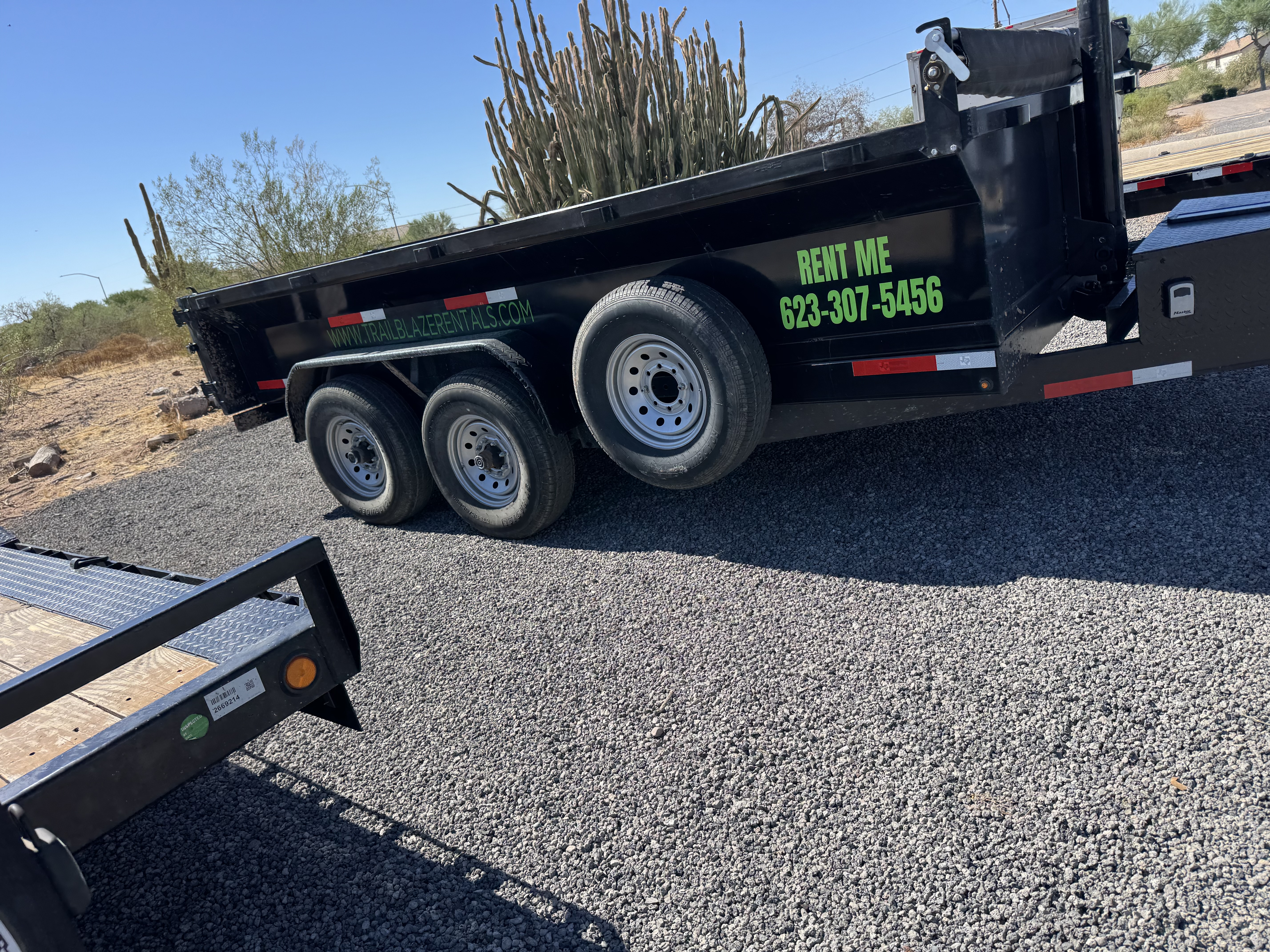Dump trailer for rent in Mesa, AZ — 14,000 lb capacity, Trailblaze Rentals LLC